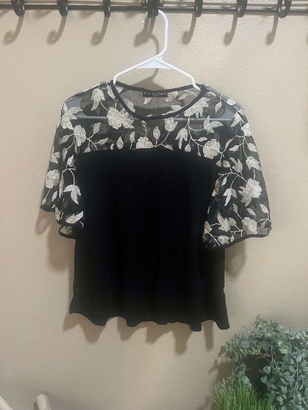 Kim and Cami black and gold top